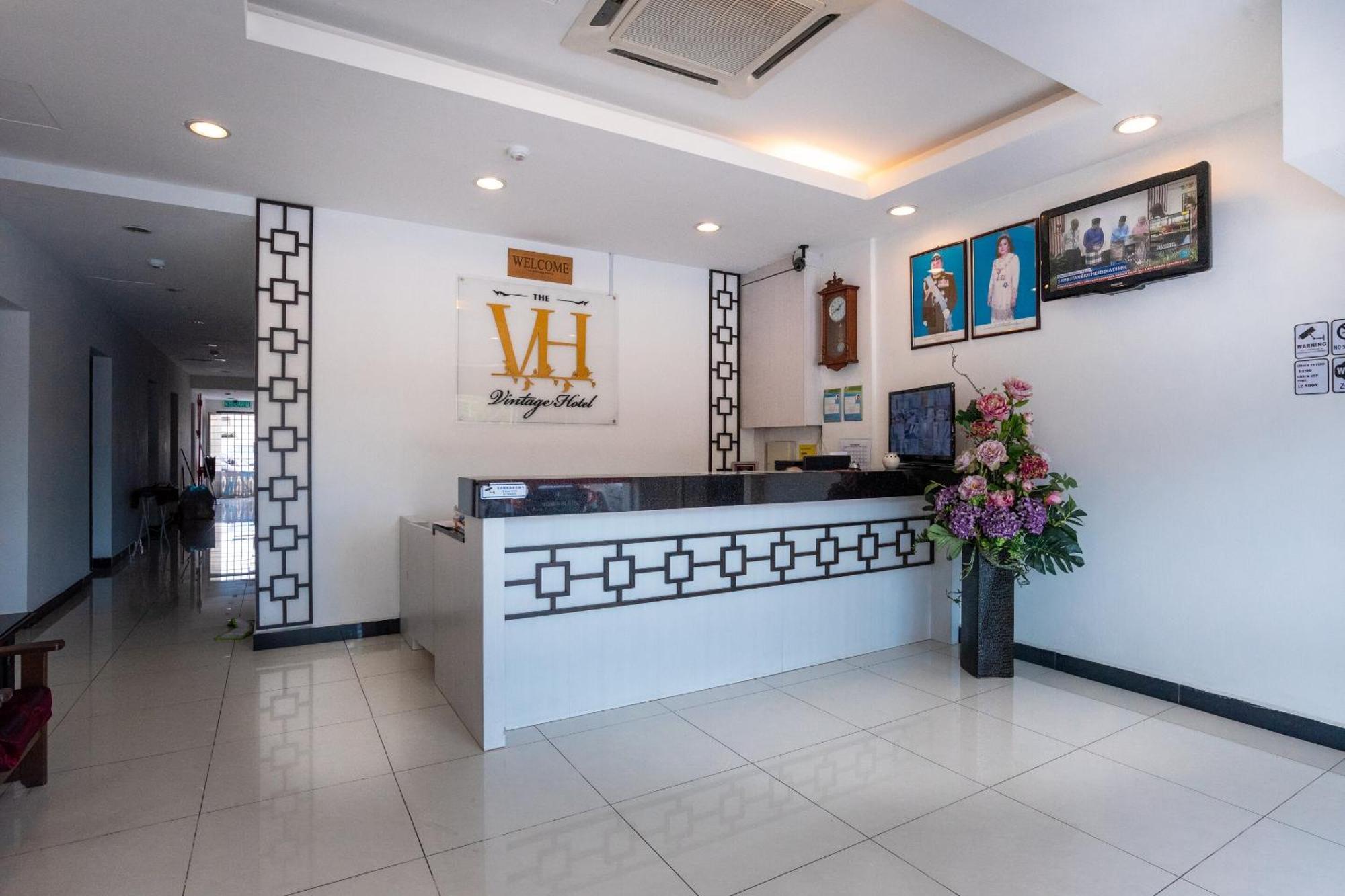 Super Oyo 596 The Vintage Hotel Johor Bahru Extérieur photo