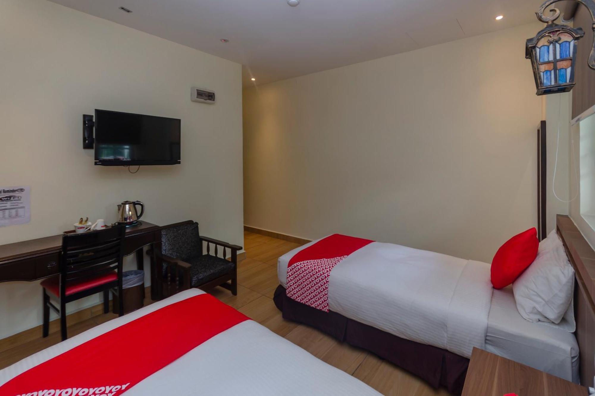 Super Oyo 596 The Vintage Hotel Johor Bahru Extérieur photo